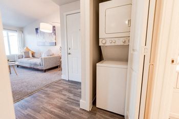 Washer dryer in unit